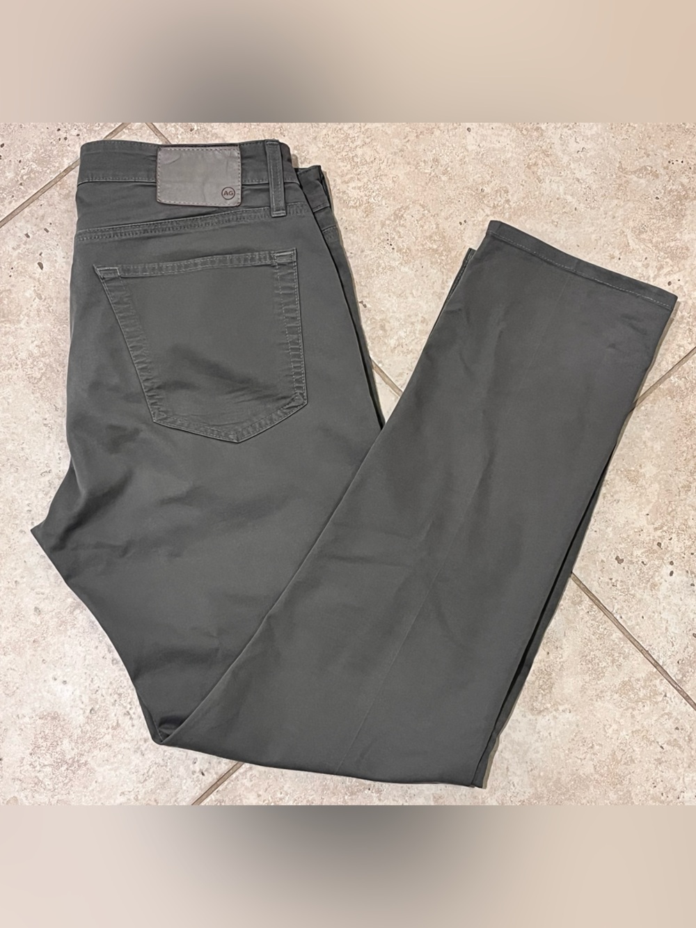 AG Adriano Goldschmied Tellis Slim Chino Pants 35x34 Green Stretch Italian EUC
